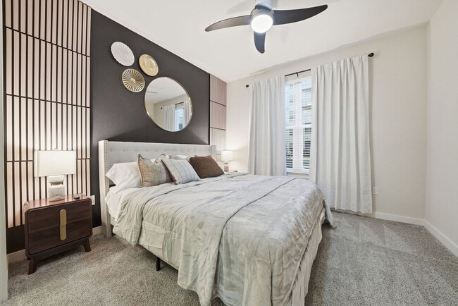 Building Photo - 1700 W Cleveland St