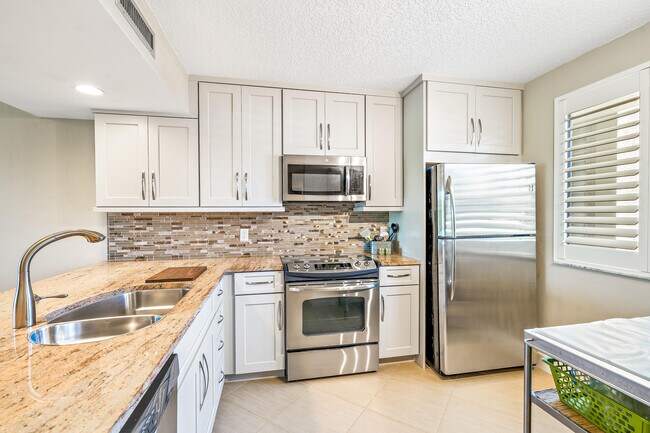 Foto del edificio - 1801 Marina Isle Way