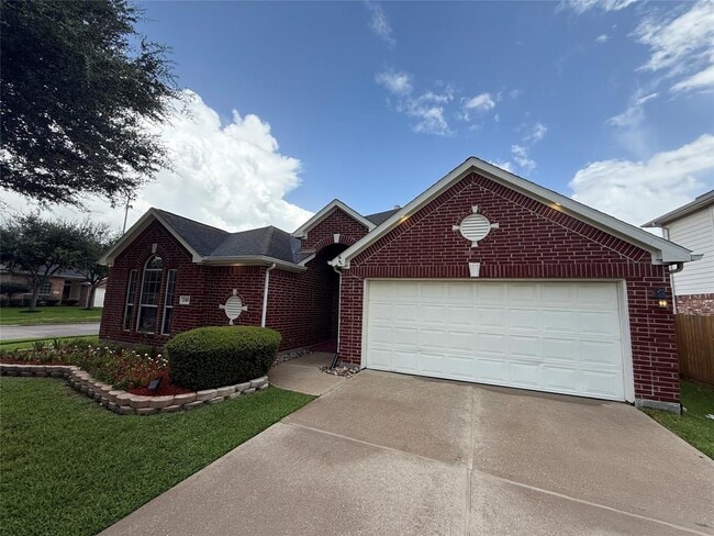 Building Photo - 2310 Megellan Point Ln