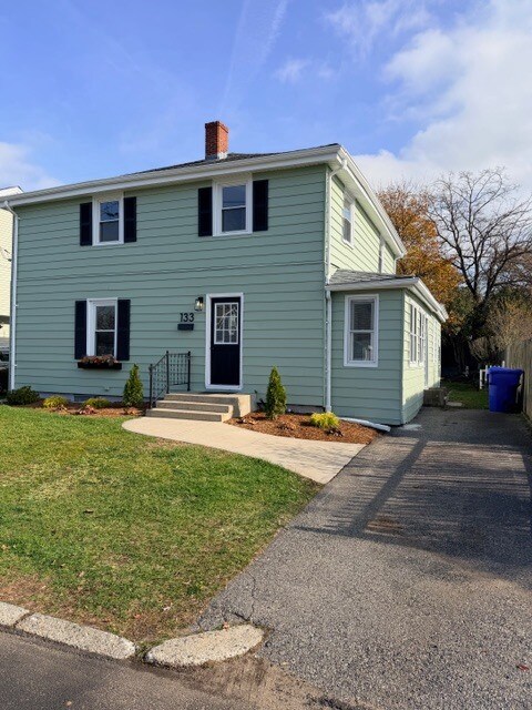 Foto del edificio - 133 Woodbury St