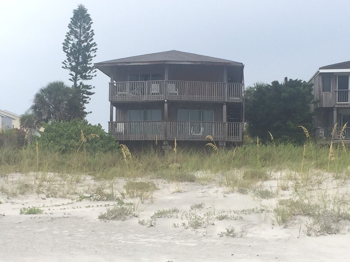 19750 Gulf Blvd, Indian Rocks Beach, FL 33785 Condo for Rent in