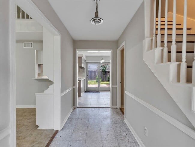 Foto del edificio - 14134 Cleobrook Dr