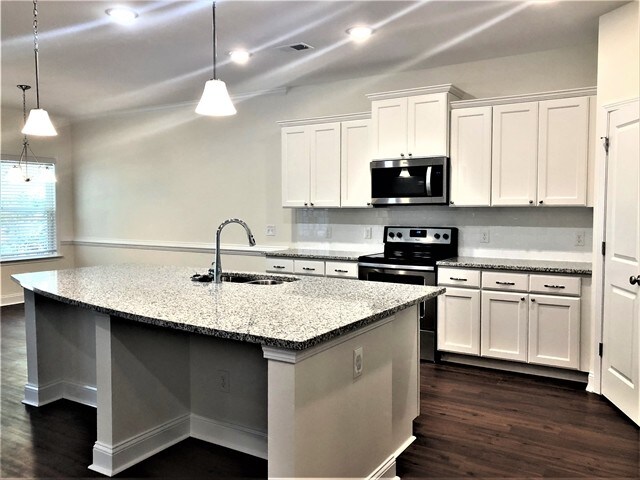 Foto del edificio - 317 Golf Rd