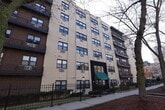 Primary Photo - 448 W Barry Ave