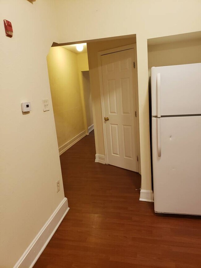 Foto del edificio - 4936 Locust St