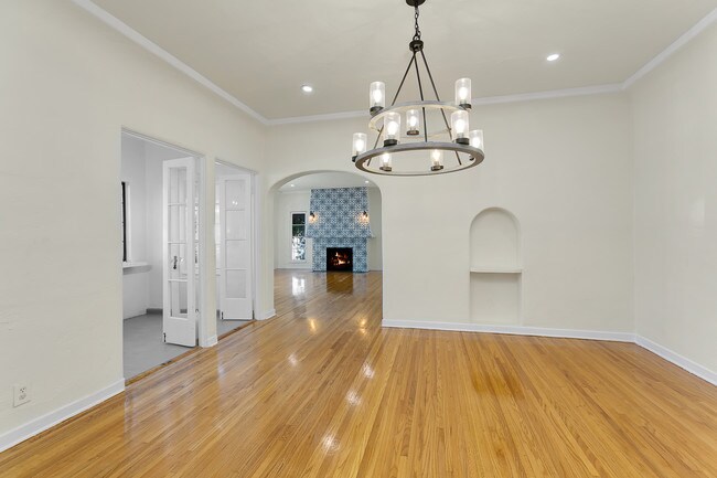 Dining Room - 369 N Stanley Ave