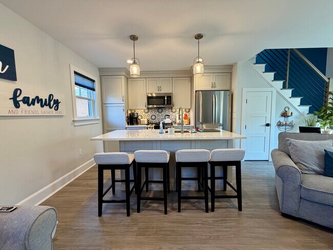 Foto del edificio - 502 12th Ave