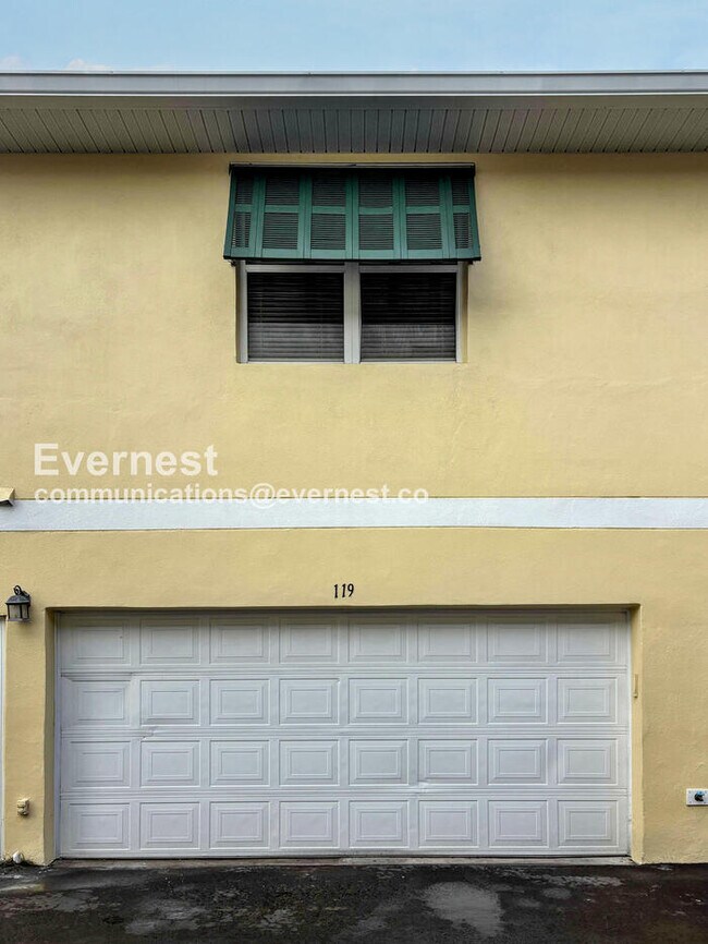 Foto del edificio - 119 Key Haven Ct