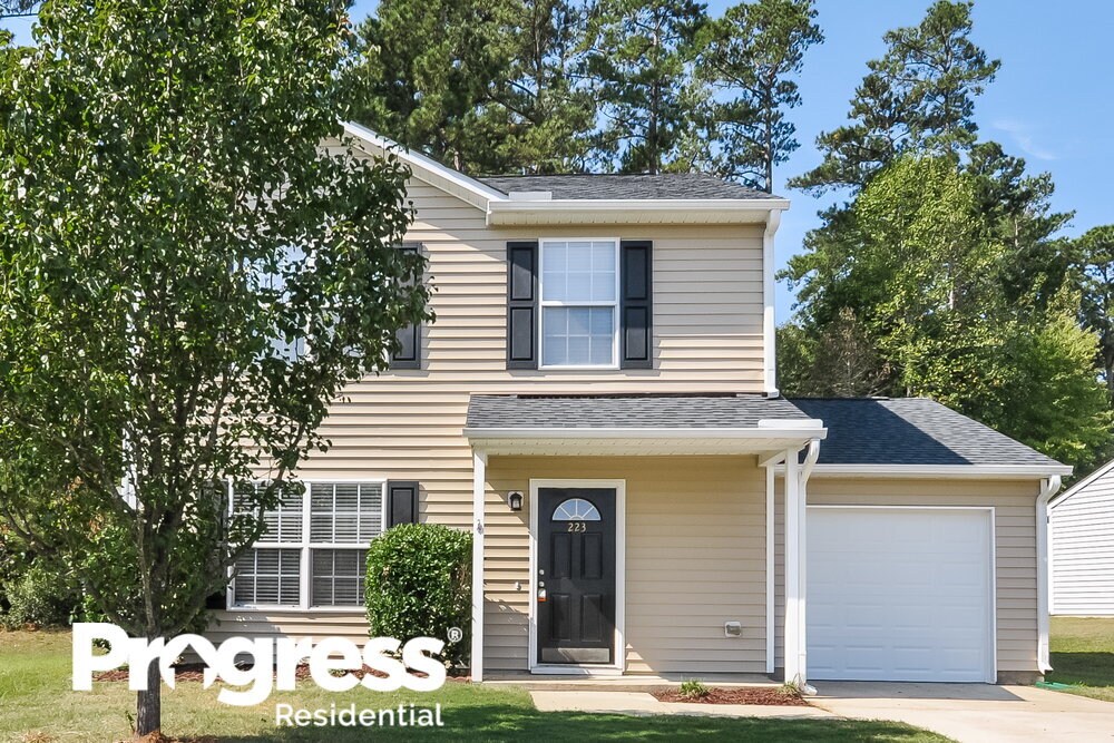 223 N Fuquay Springs Ave, FuquayVarina, NC 27526 House Rental in FuquayVarina, NC