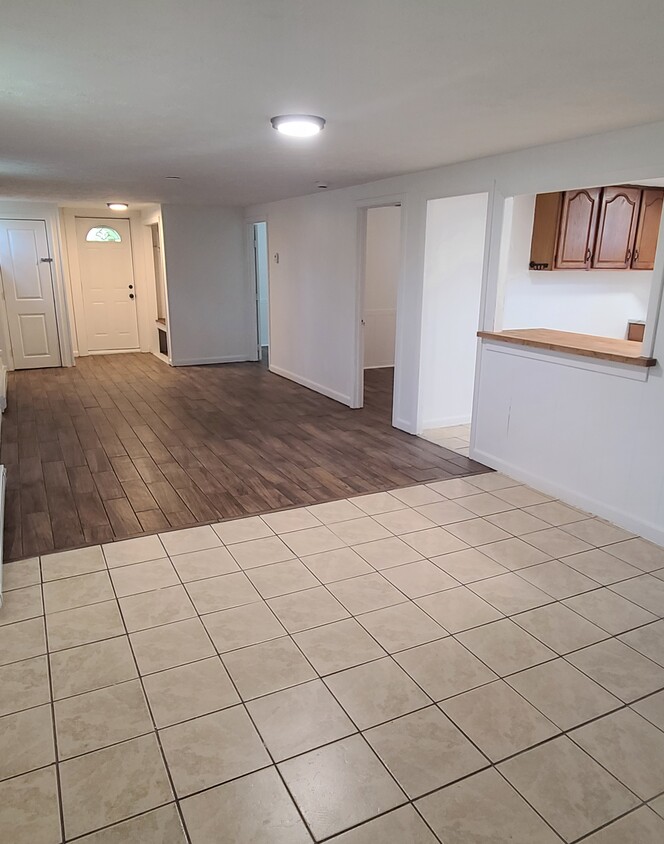 Foto principal - 7 Runnells Ave
