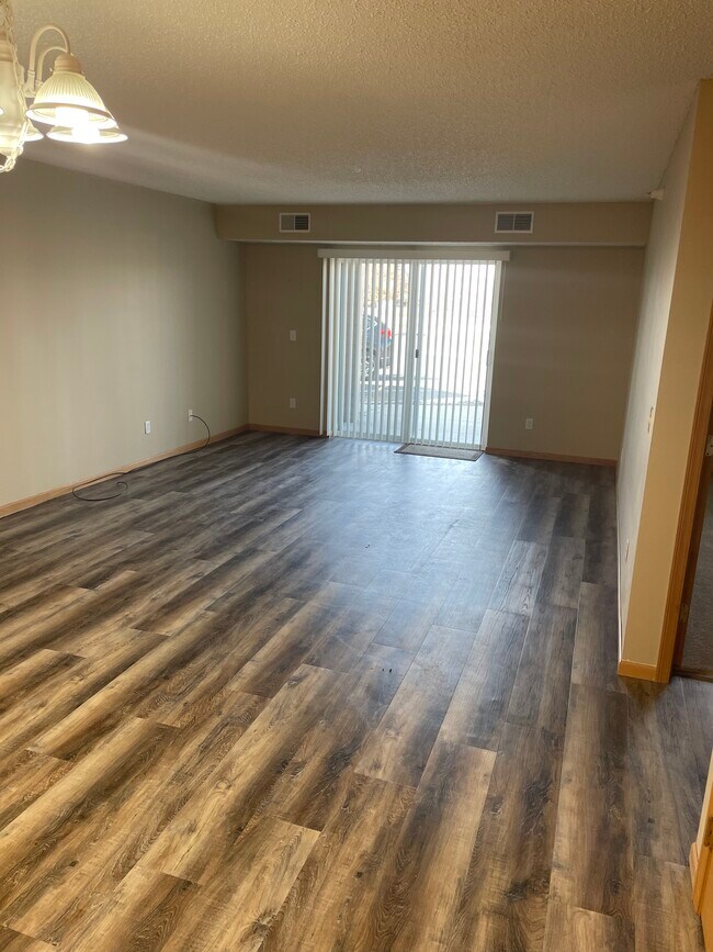 610 Whiskey Rd NW, Isanti, MN 55040 House Rental in Isanti, MN