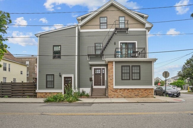 Building Photo - 97 De Pasquale Ave