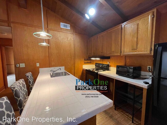 Building Photo - 1 br, 1 bath House - 101 Corte Del Prado