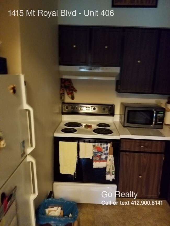 Building Photo - 1415 Mt Royal Blvd