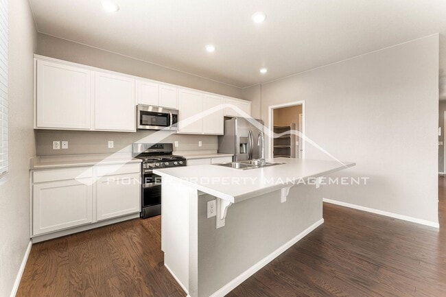 Building Photo - Beautiful Home with Fenced Yard and Central AC