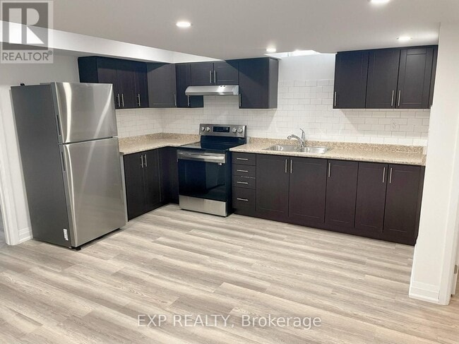 Building Photo - 79 Elmhurst St