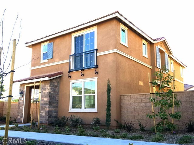 Building Photo - 8433 Floro Pl