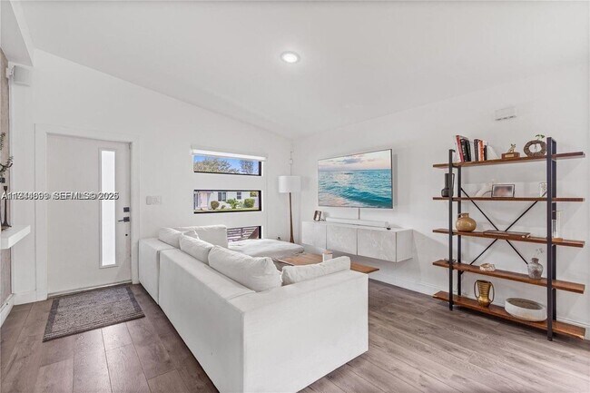 Foto del edificio - 944 NW 64th St