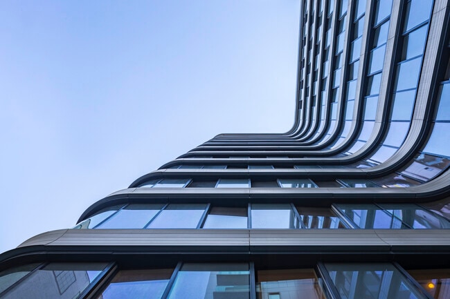 Building Photo - Oskar Luxury Apartments