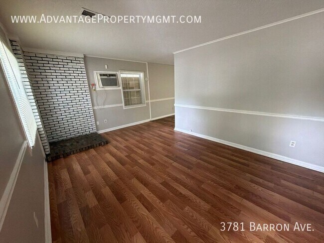 Building Photo - 3781 Barron Ave