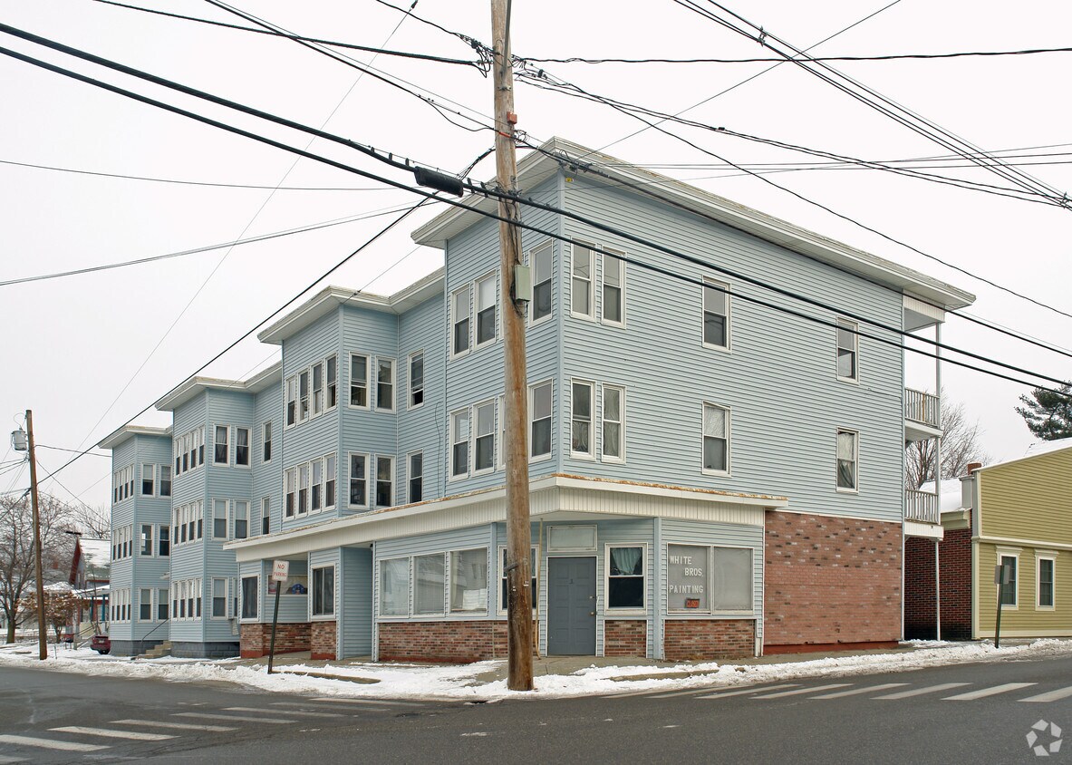 Building Photo - 1-3 North Ave