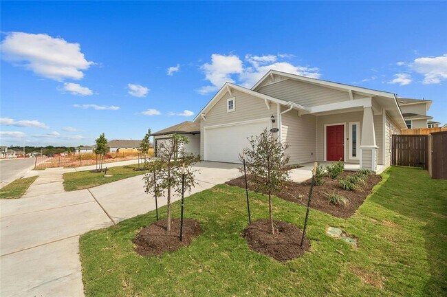 Building Photo - 11717 Murano Dr