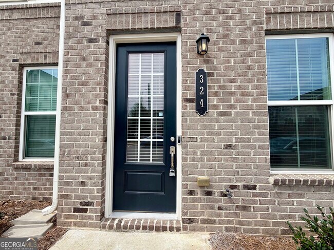 Building Photo - 324 Overture Ct SE