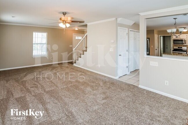 Foto del edificio - 2101 Killarney Pl