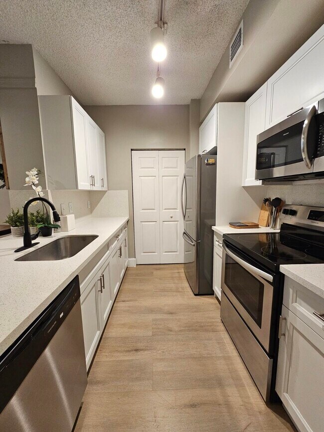 Foto del edificio - 780 S Sapodilla Ave