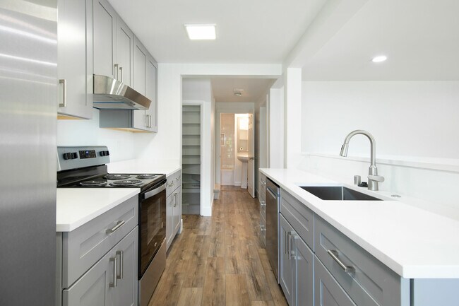 Foto del edificio - 2527 NE 110th St