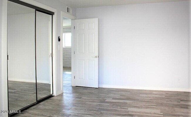 Foto del edificio - 3141 N 37th St