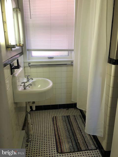 Foto del edificio - 55 W Main St