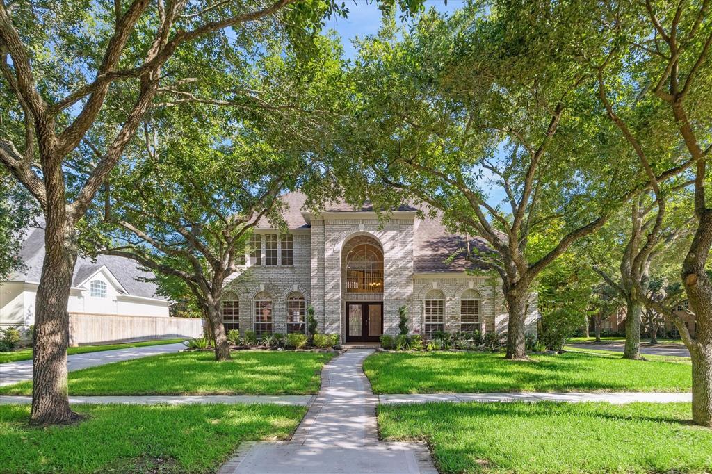 Primary Photo - 30 Watermill Pl
