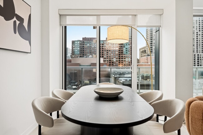 Building Photo - 18 Maitland Terrace