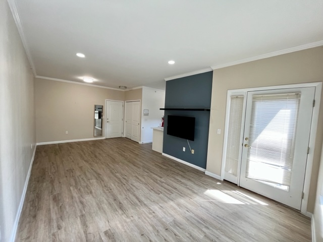 Living Room/ Dining Room Space - 1016 Brittany Dr