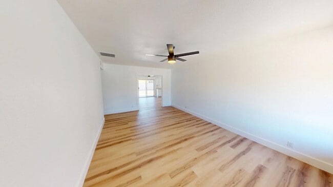 Foto del edificio - 4827 W Michigan Ave