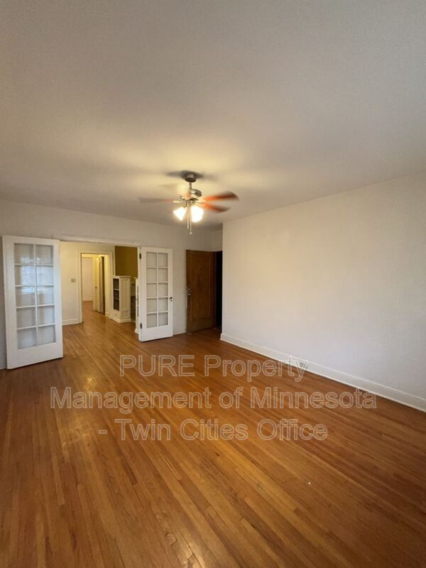 Building Photo - 3125 3rd Ave S