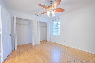 Building Photo - 1848 Capeside Cir