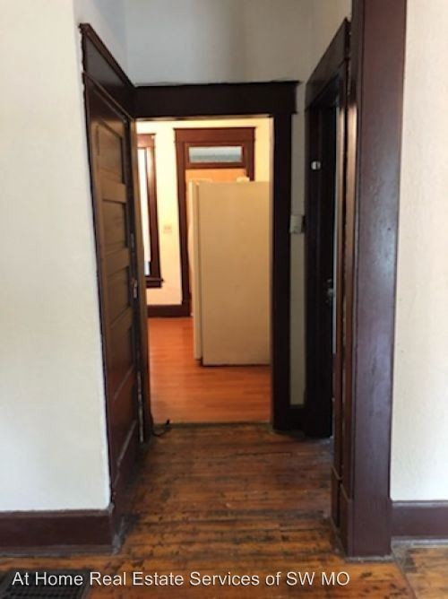 Foto del edificio - 4 br, 1.5 bath House - 930 E Delmar
