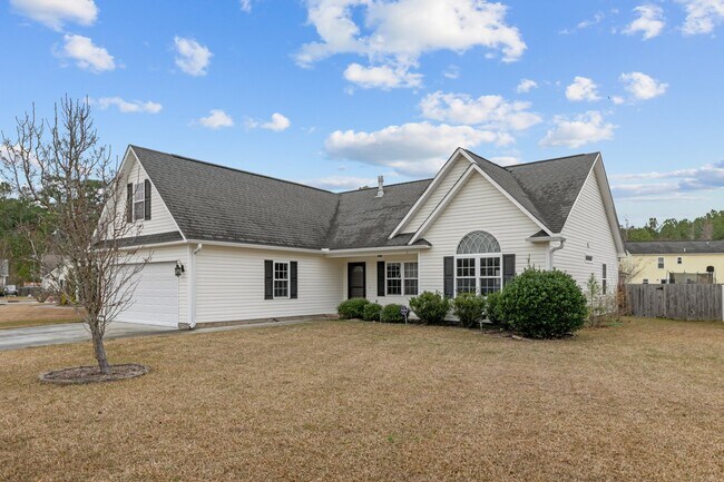 Building Photo - 108 Coree Way