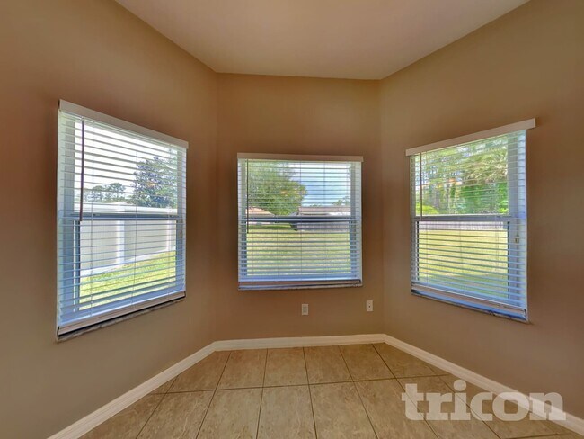 Foto del edificio - 9 Point Pl