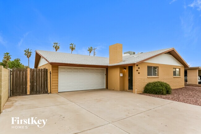 Foto del edificio - 3746 W Puget Ave