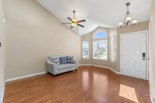 Building Photo - 4325 Horizonpoint Dr