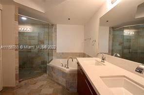 Building Photo - 2 br, 2 bath Condo - 2861 N Flamingo Rd 50...