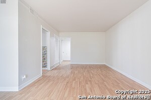 Foto del edificio - 1157 Garraty Rd