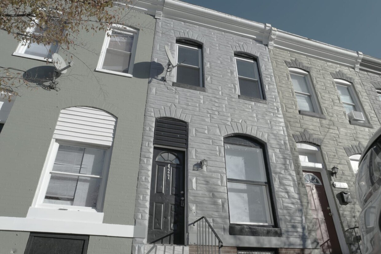 Front - 427 N Montford Ave
