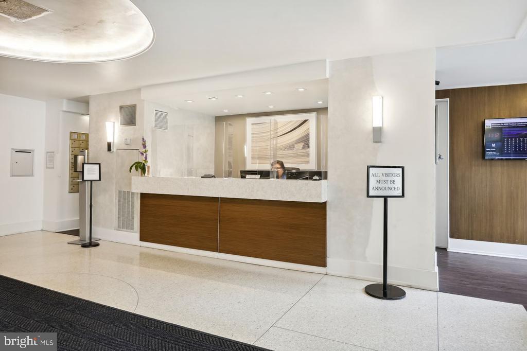 Foto principal - 4000 Tunlaw Rd NW