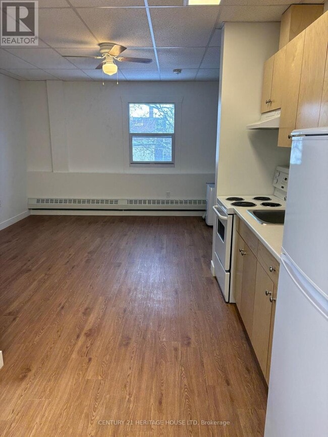 Photo du bâtiment - 50 Scott St