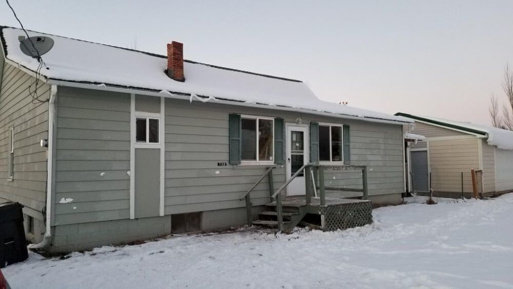 Primary Photo - 739 Birch St, Upton, WY 82730