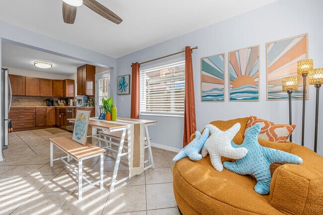 Building Photo - 434 N 1st St